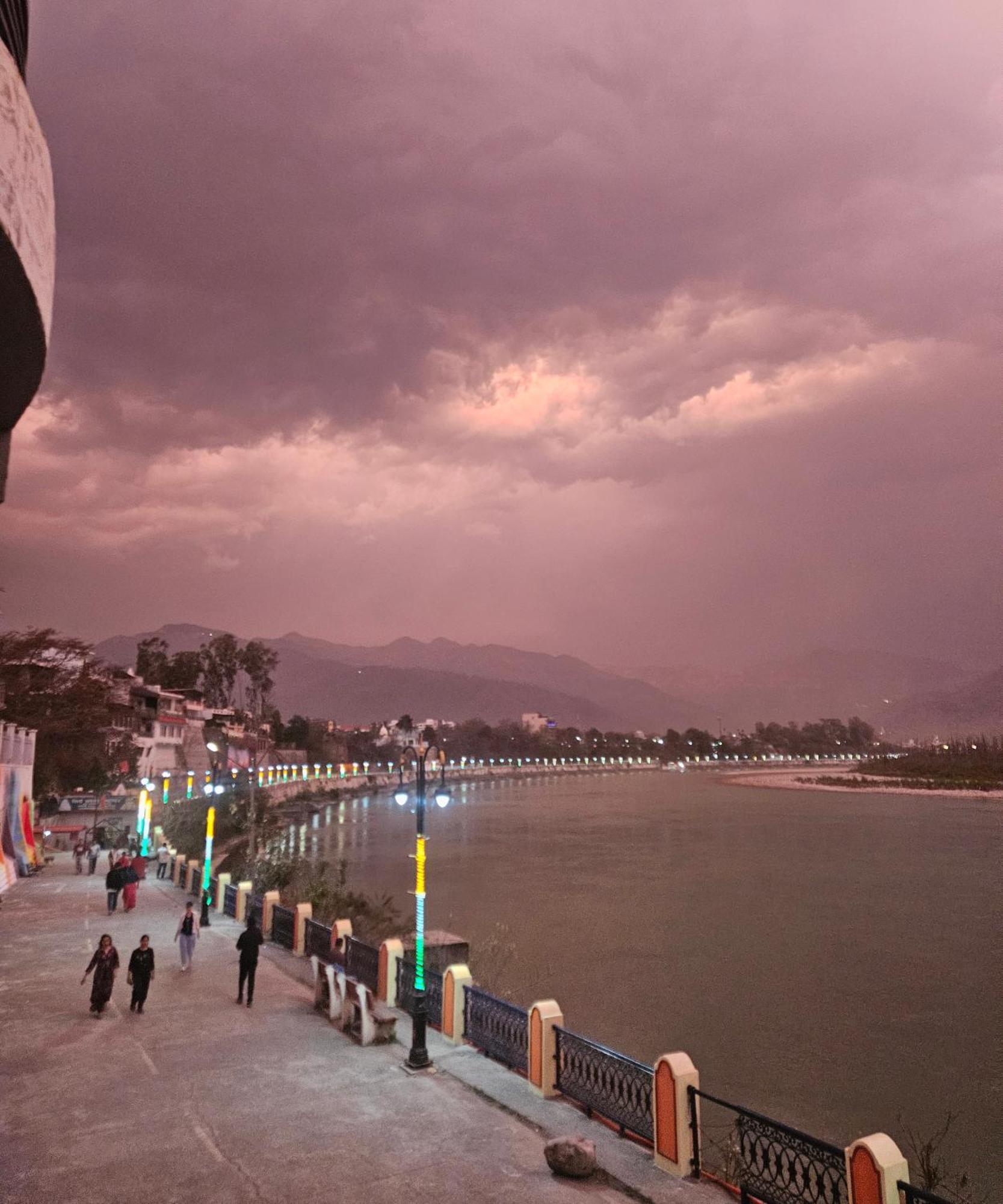 ホテル The Rampal'S Ganga Panoramic リシケーシュ エクステリア 写真